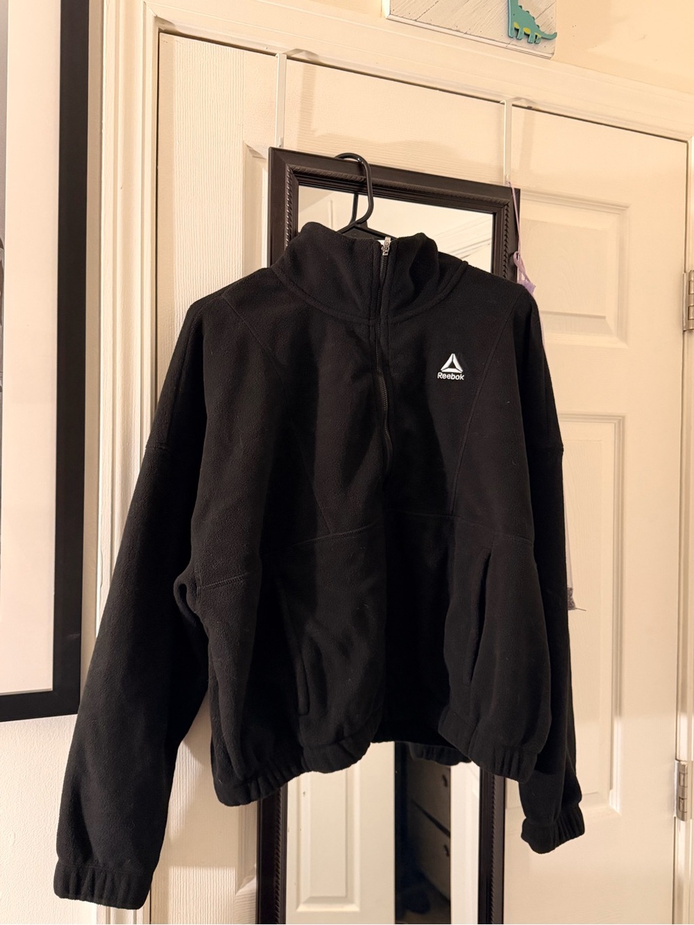 Reebok Black Women’s L Fleece Zip-Up Jacket